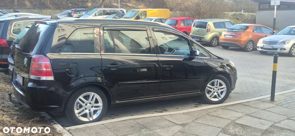 Opel Zafira 1.9 CDTI Cosmo - 2