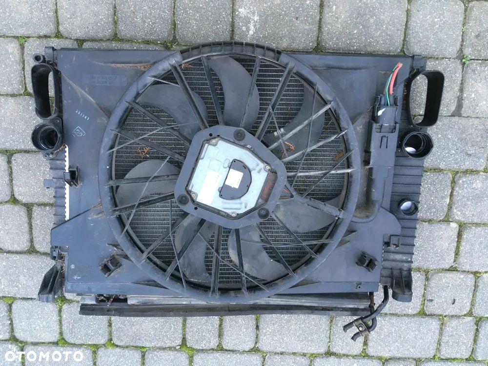 MERCEDES W211 CHŁODNICA AUTOMAT A2115000202 - 1