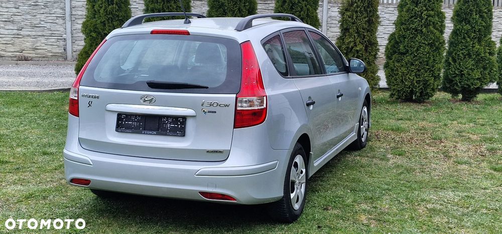 Hyundai i30 1.6 CRDi FIFA WM Edition - 8