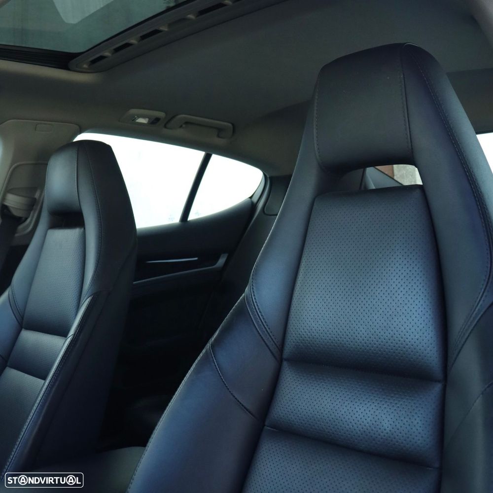 Porsche Panamera 3.0 V6 - 22