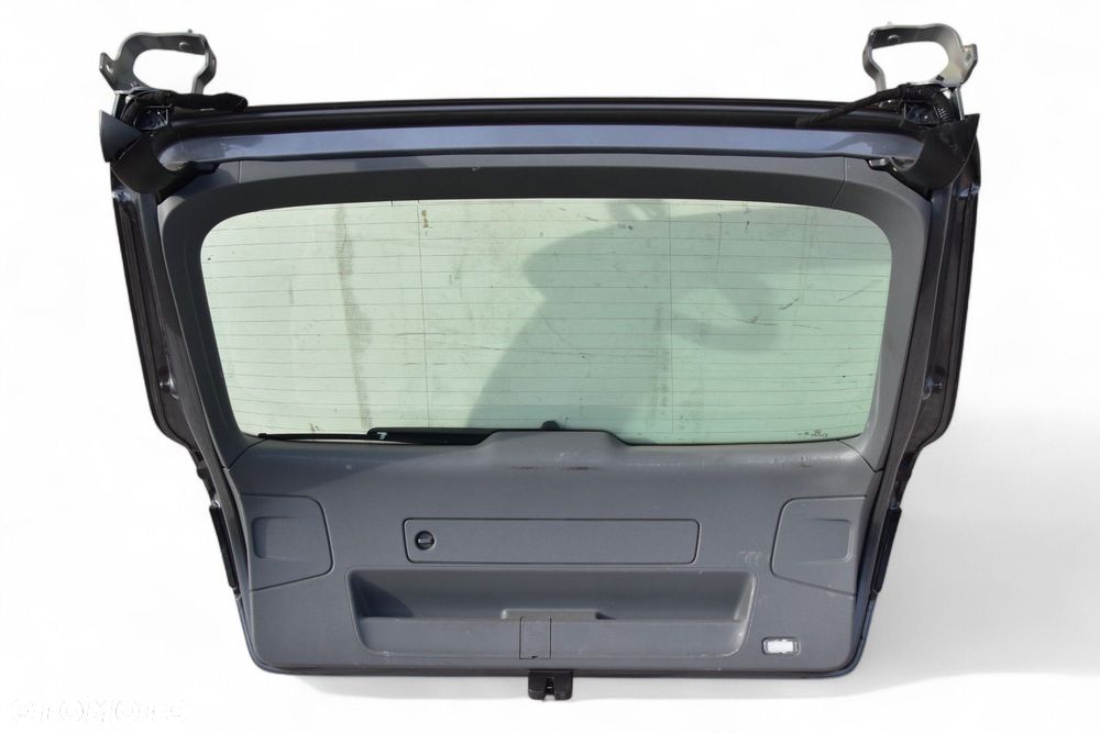 Klapa Bagażnika AUDI A4 B8 Kombi Lift 2013 Kod lakieru: LX7R - 16