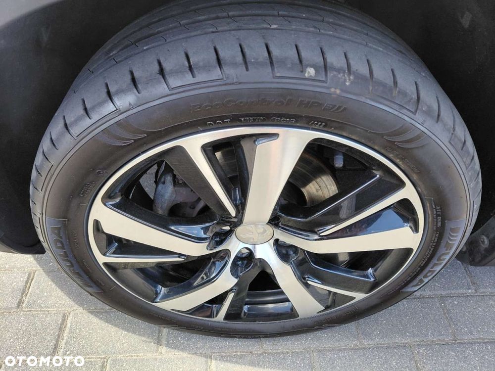 Peugeot 2008 - 10