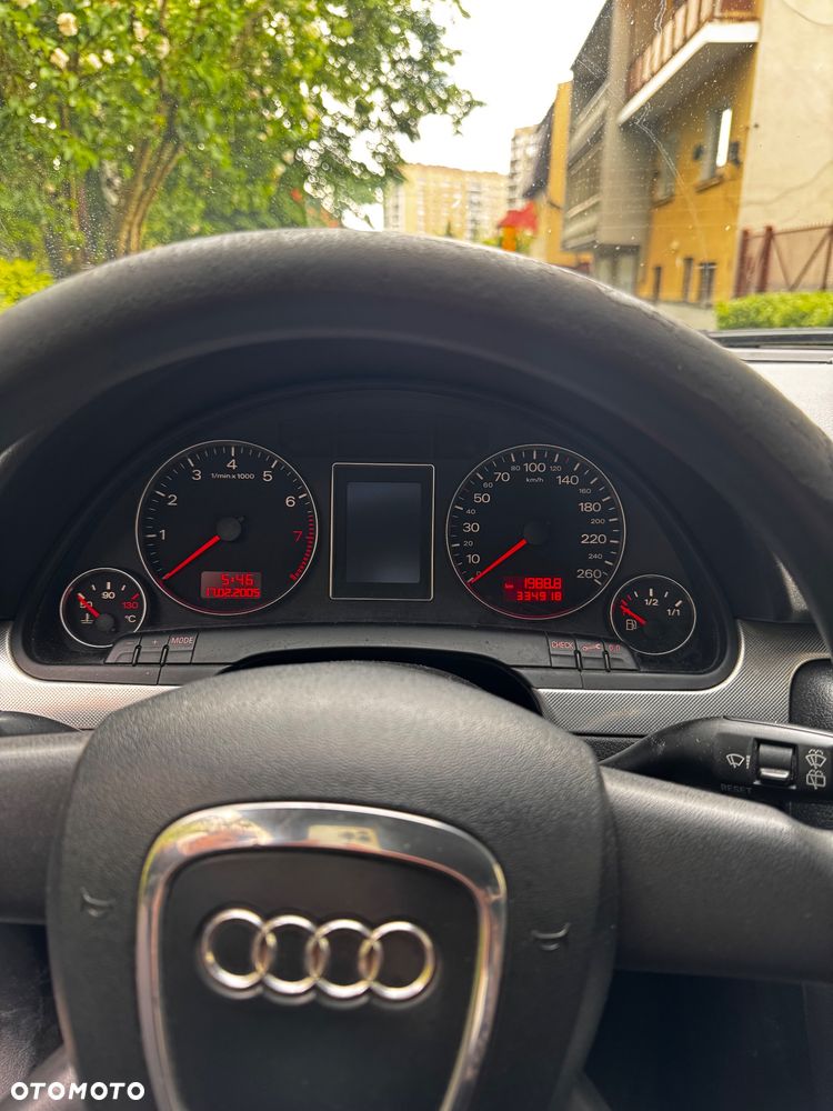Audi A4 Avant 1.6 - 6
