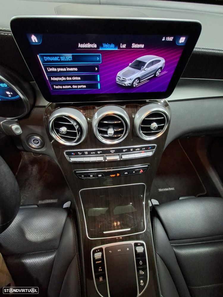 Mercedes-Benz GLC 300 de Coupe 4Matic 9G-TRONIC AMG Line - 13