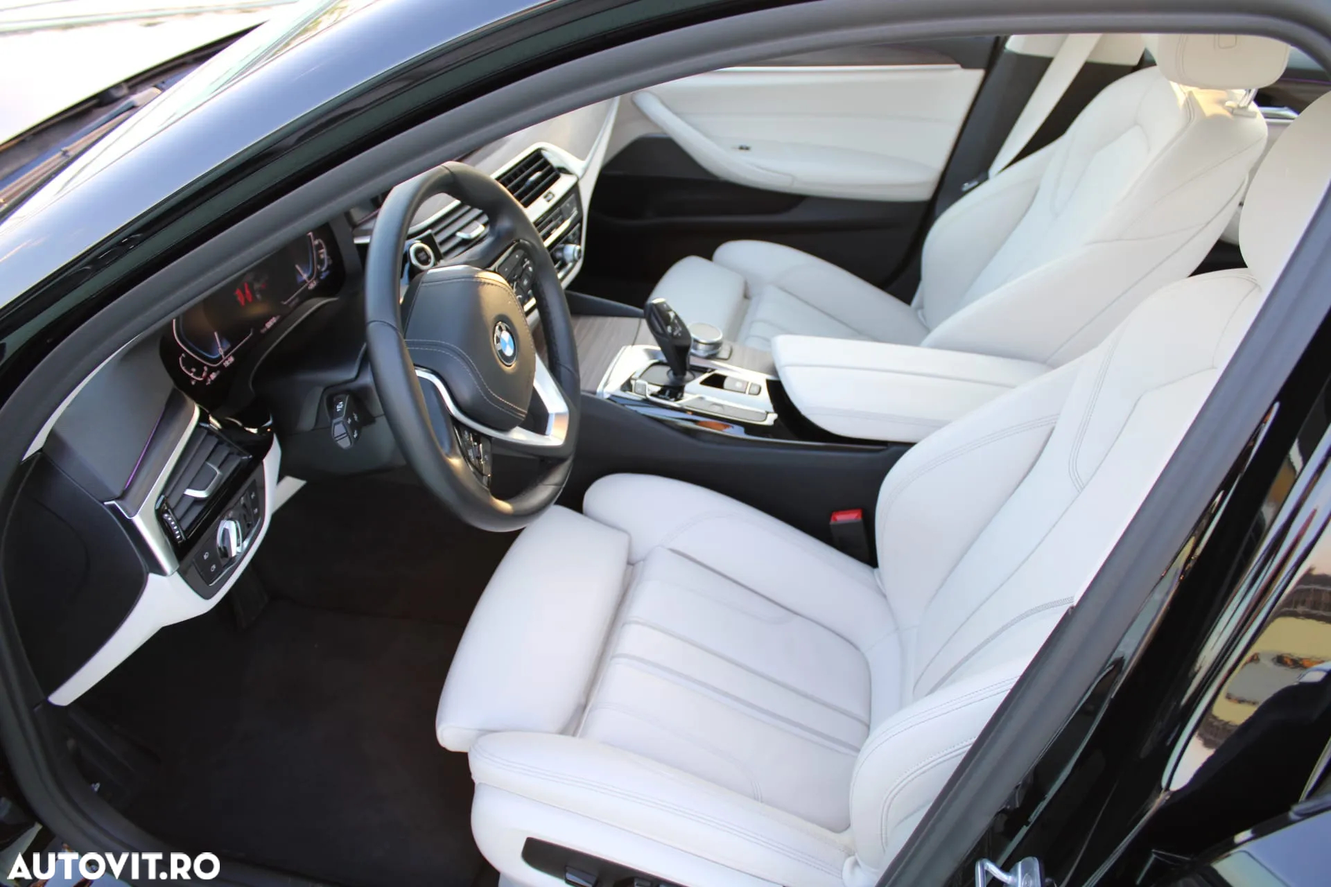 BMW Seria 5 530e AT PHEV - 25