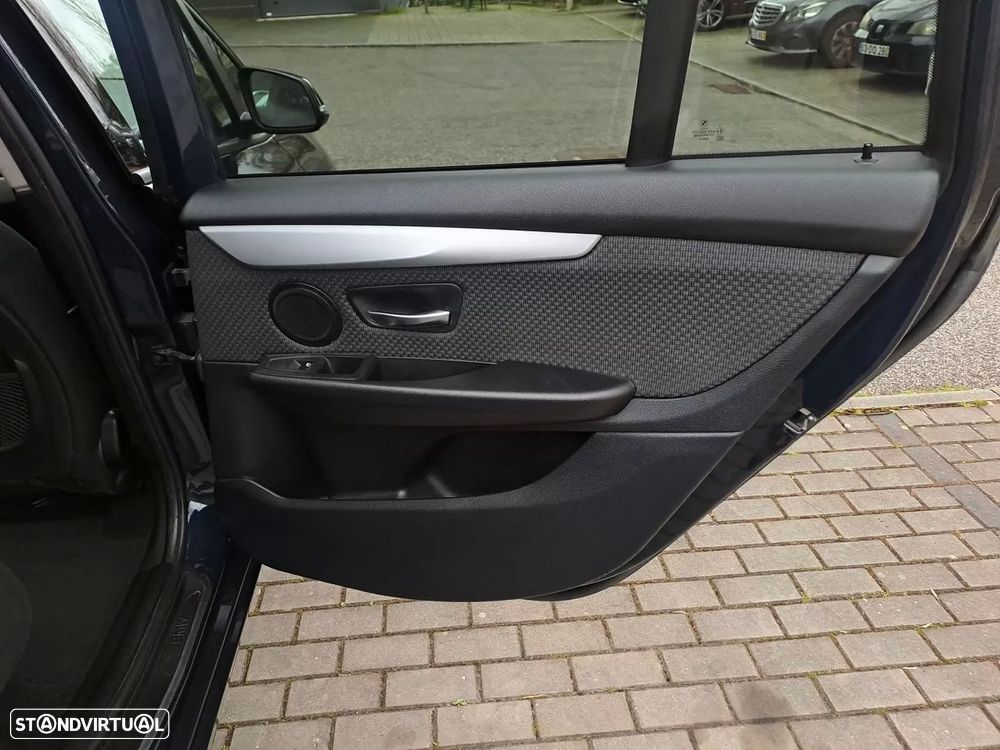 BMW 216 Gran Tourer d 7L Advantage - 24