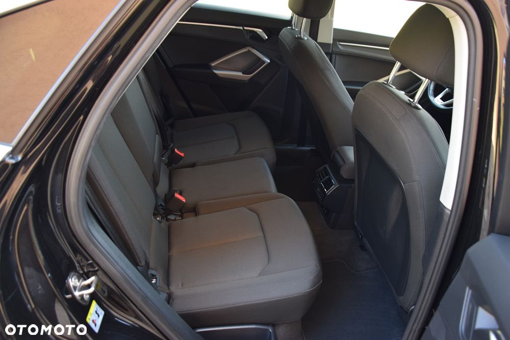 Audi Q3 Sportback - 15
