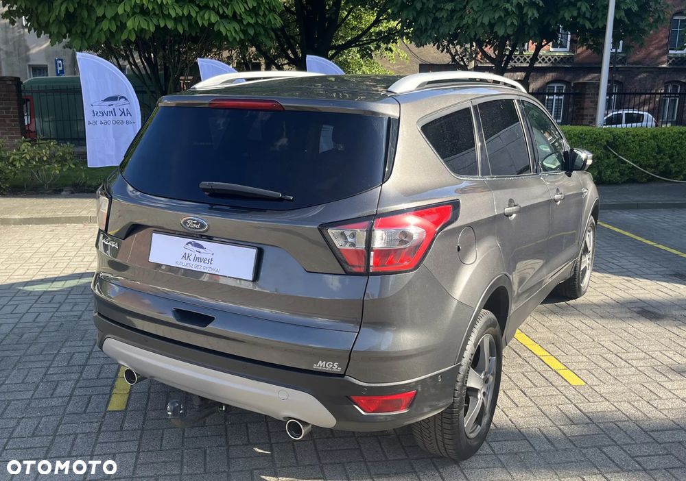 Ford Kuga 2.0 TDCi FWD Titanium - 11