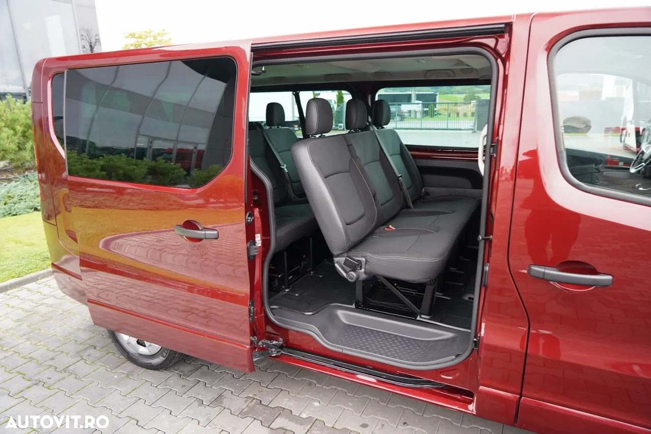 Renault TRAFIC III / AUTOBUZ / 9 LOCURI / 2022 / PRIMUL PROPRIETAR / REVIZAT - 31