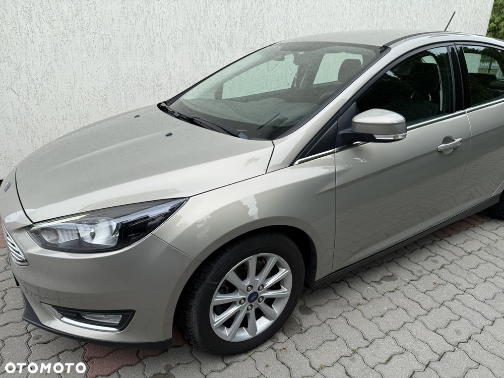 Ford Focus 1.5 EcoBoost Titanium ASS - 2