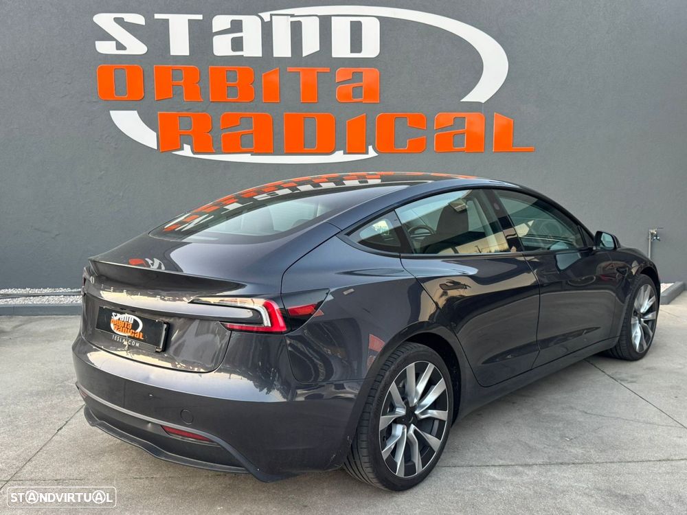 Tesla Model 3 Long Range Tração Traseira - 2