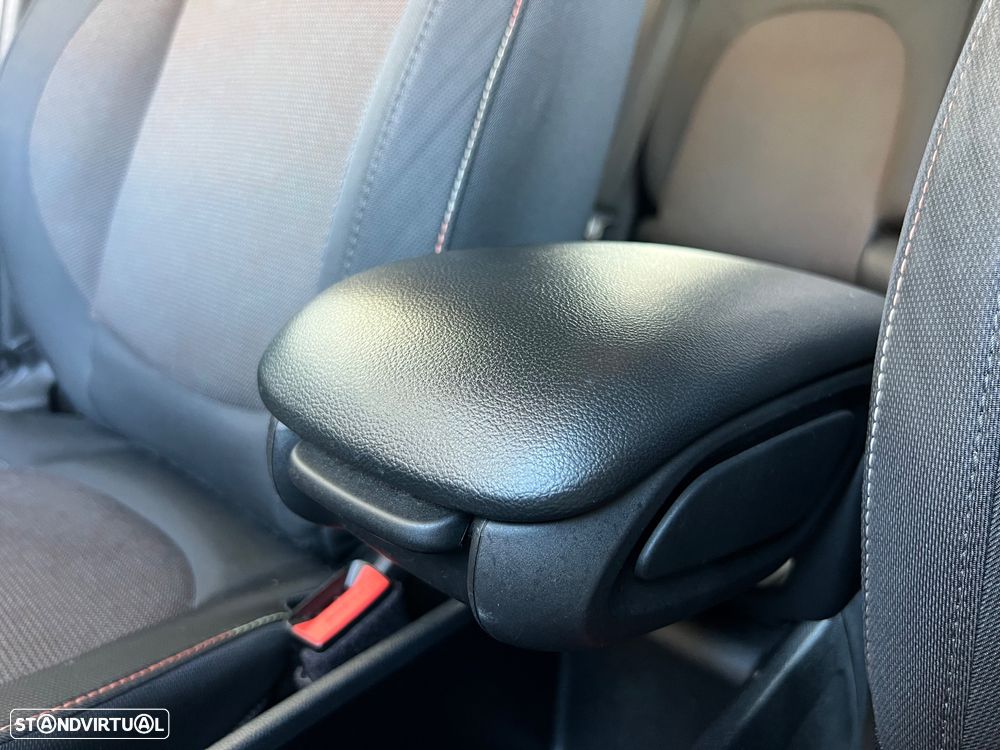 MINI Countryman One D - 44