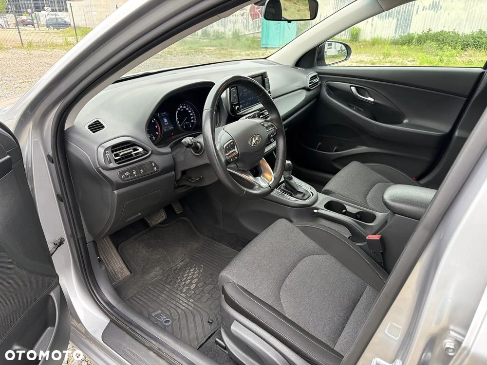 Hyundai i30 1.0 T-GDI Smart DCT - 9