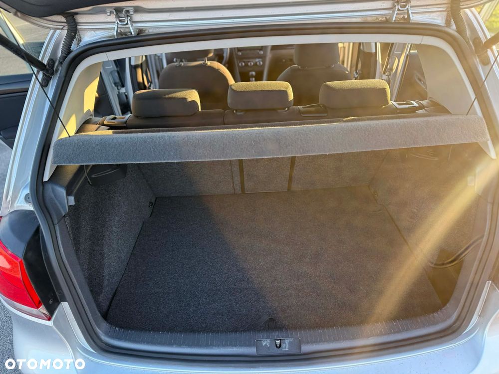 Volkswagen Golf 1.4 TSI BlueMotion Technology Cup - 14