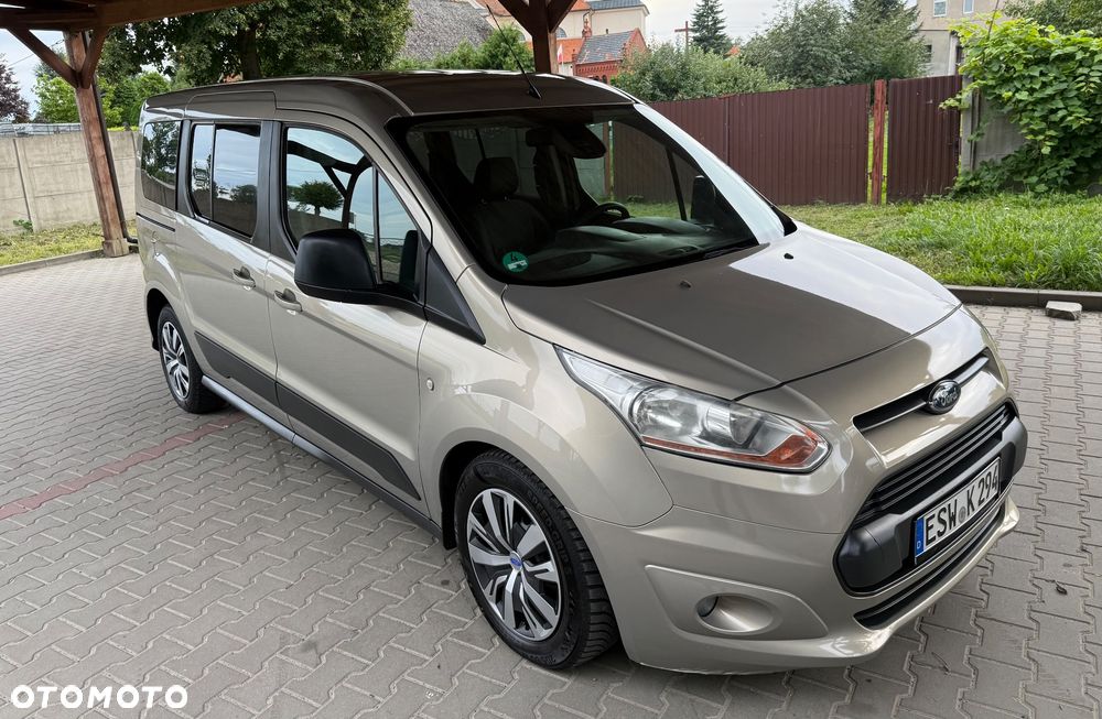 Ford Tourneo Connect Grand - 14