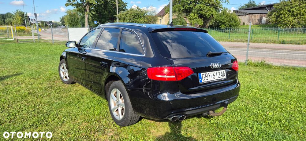 Audi A4 Avant 2.0 TDI DPF Ambiente - 4
