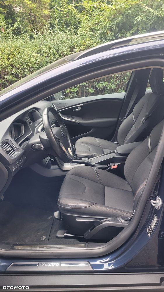 Volvo V40 D2 - 7