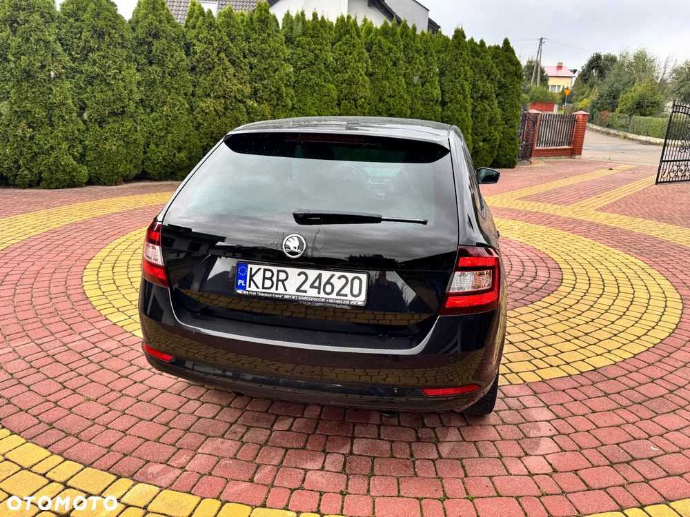 Skoda RAPID 1.0 TSI Monte Carlo - 9
