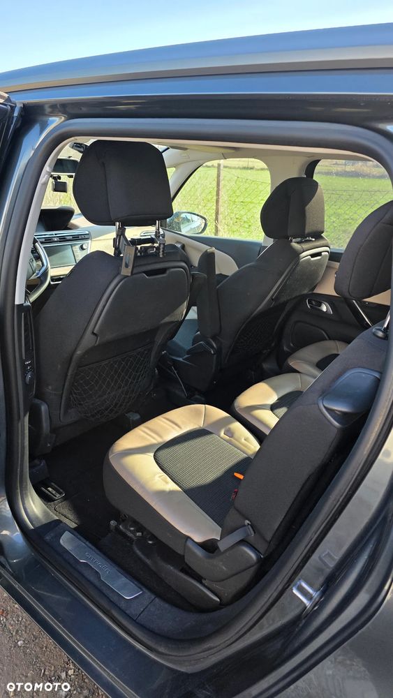 Citroën C4 Picasso 2.0 BlueHDi Exclusive - 6