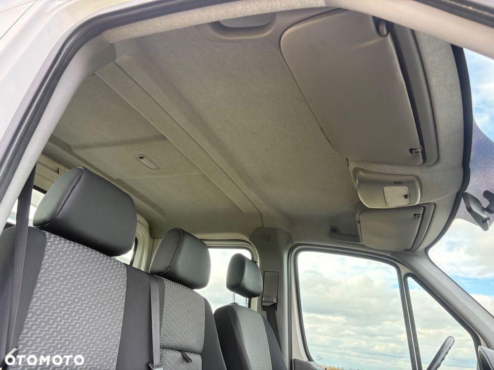 Volkswagen Crafter - 25