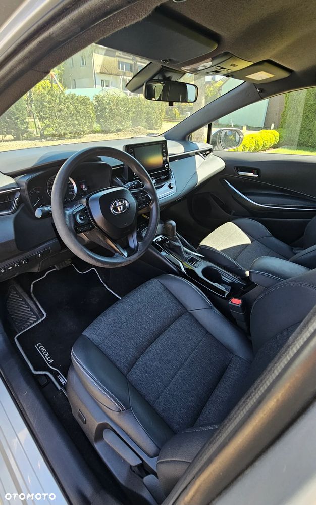 Toyota Corolla 1.8 Hybrid Active - 10