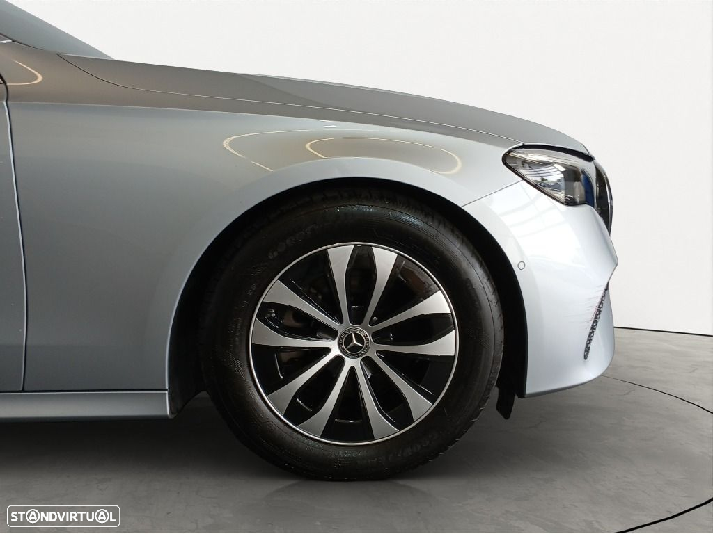 Mercedes-Benz E 220 d - 6