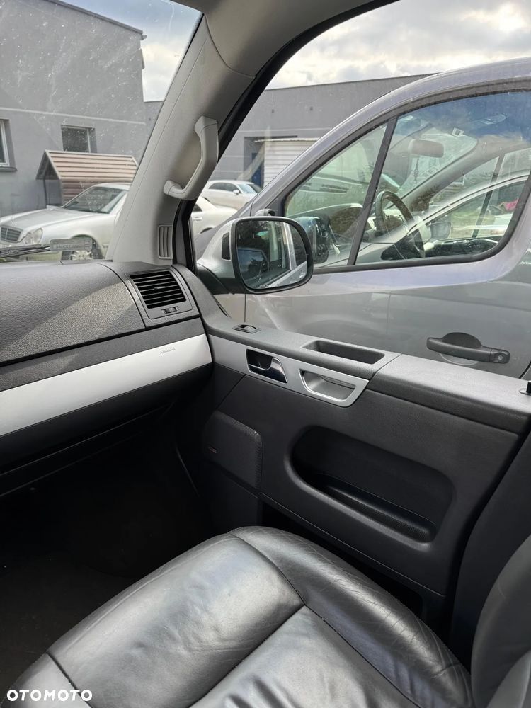 Volkswagen Multivan BiTDI L1 Highline - 22