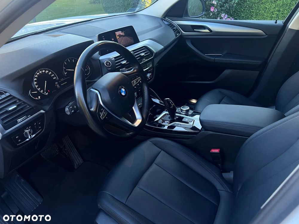 BMW X4 xDrive20i GPF sport - 10