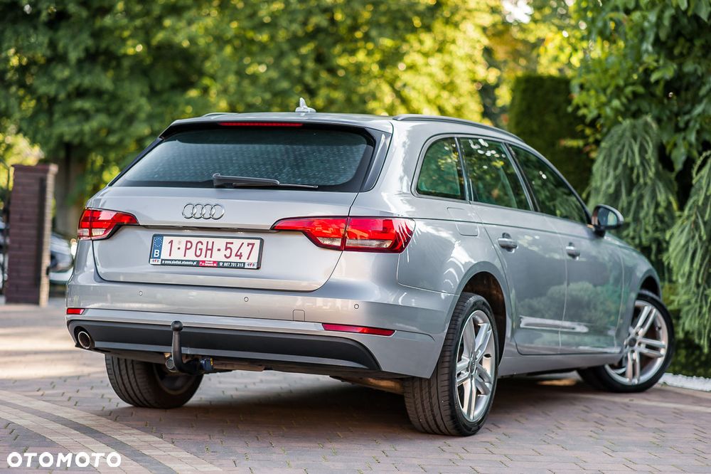 Audi A4 Avant 2.0 TDI design - 7