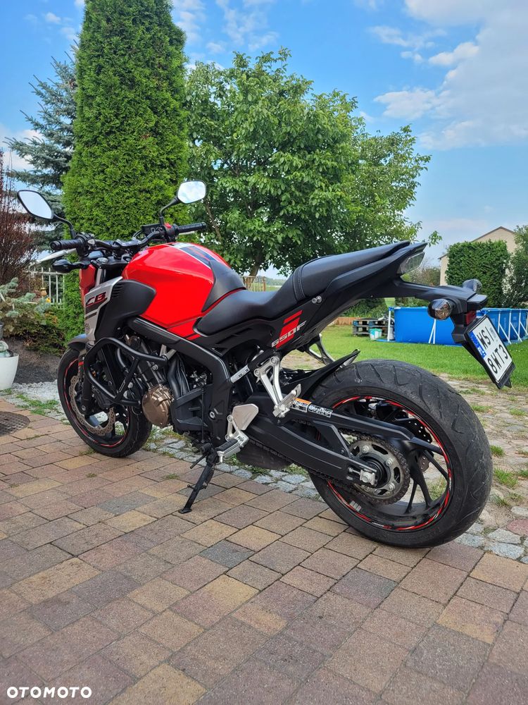 Honda CB - 3
