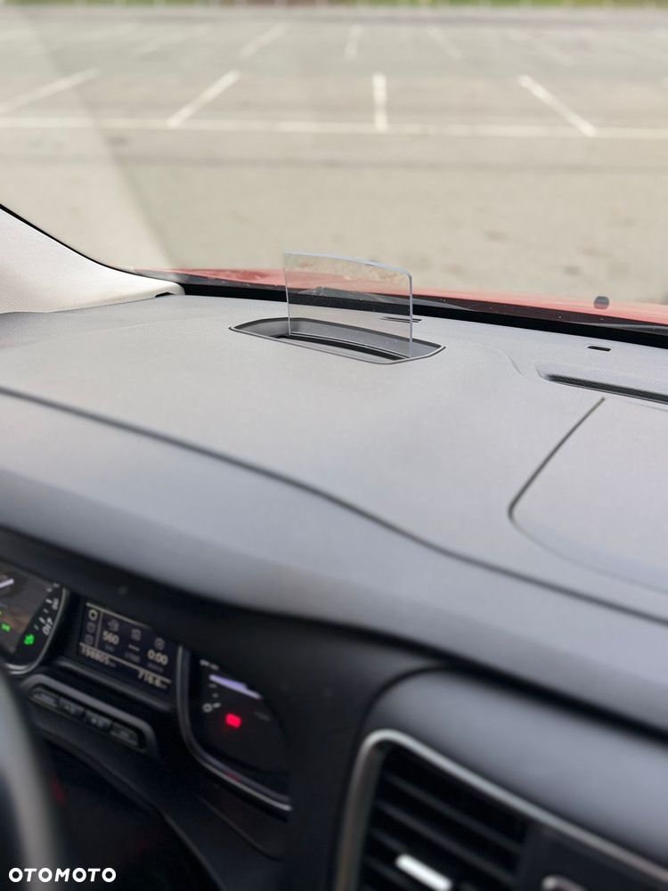 Peugeot Traveller - 17