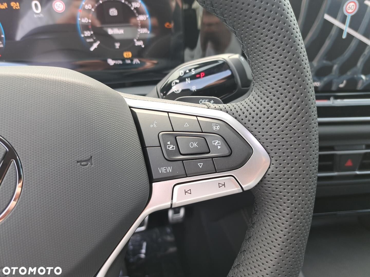 Volkswagen Tiguan - 27