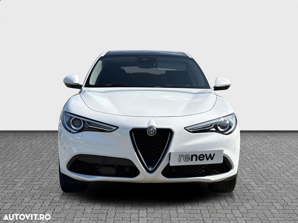 Alfa Romeo Stelvio 2.0 Turbo AWD AT8 Estrema - 3