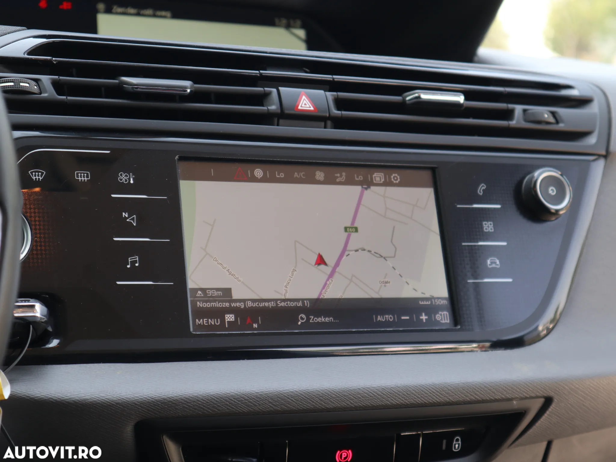 Citroën C4 Picasso BlueHDi 120 Business Class - 11