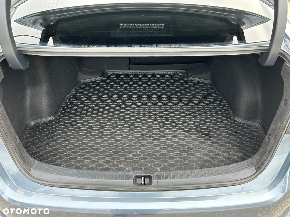 Toyota Corolla 1.8 Hybrid GR Sport - 19