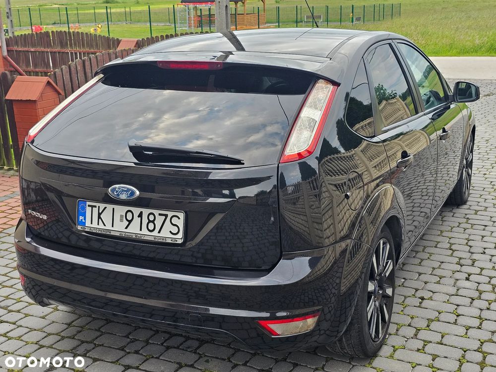 Ford Focus Turnier 1.6 Ti-VCT Style - 4