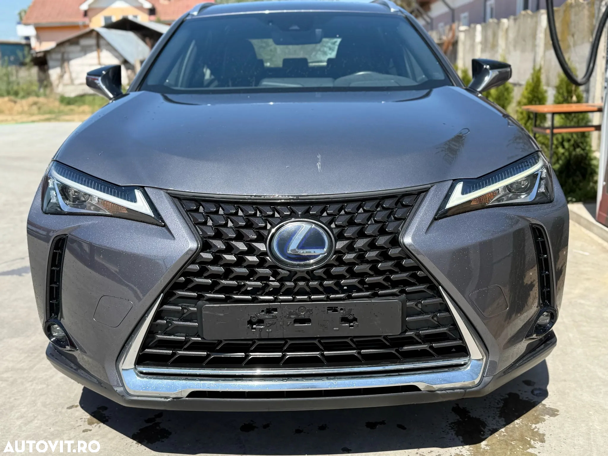 Lexus UX 250h 2.0L HEV 20H- (178 HP) 4X2 CVT Business - 32