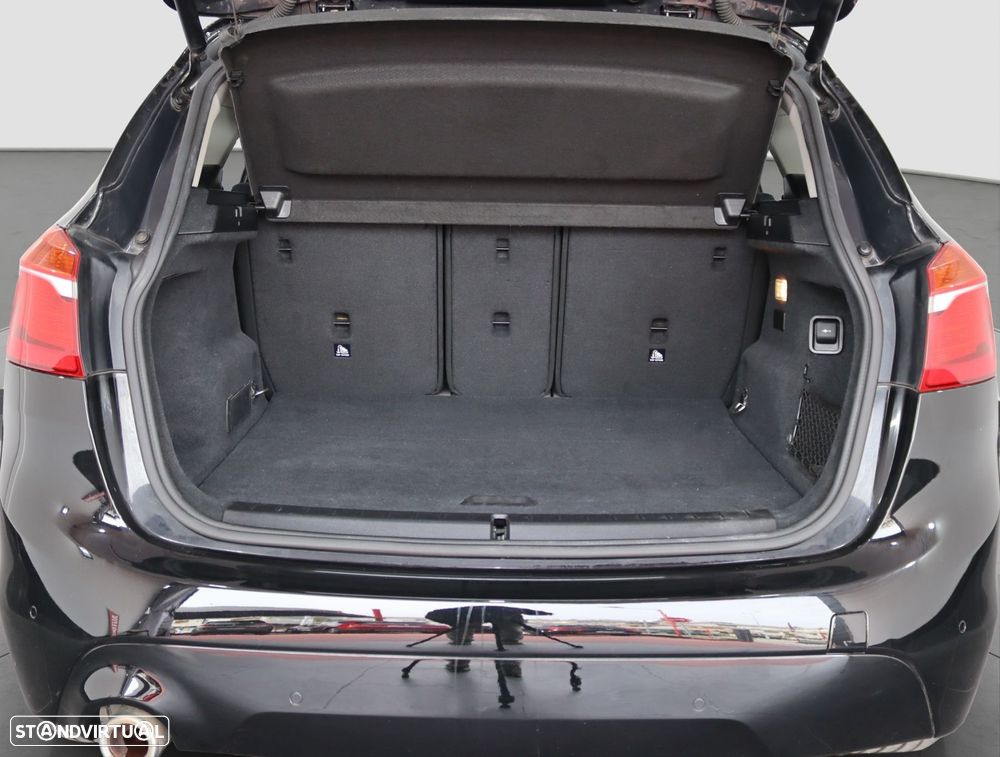 BMW 225xe Active Tourer Advantage - 16