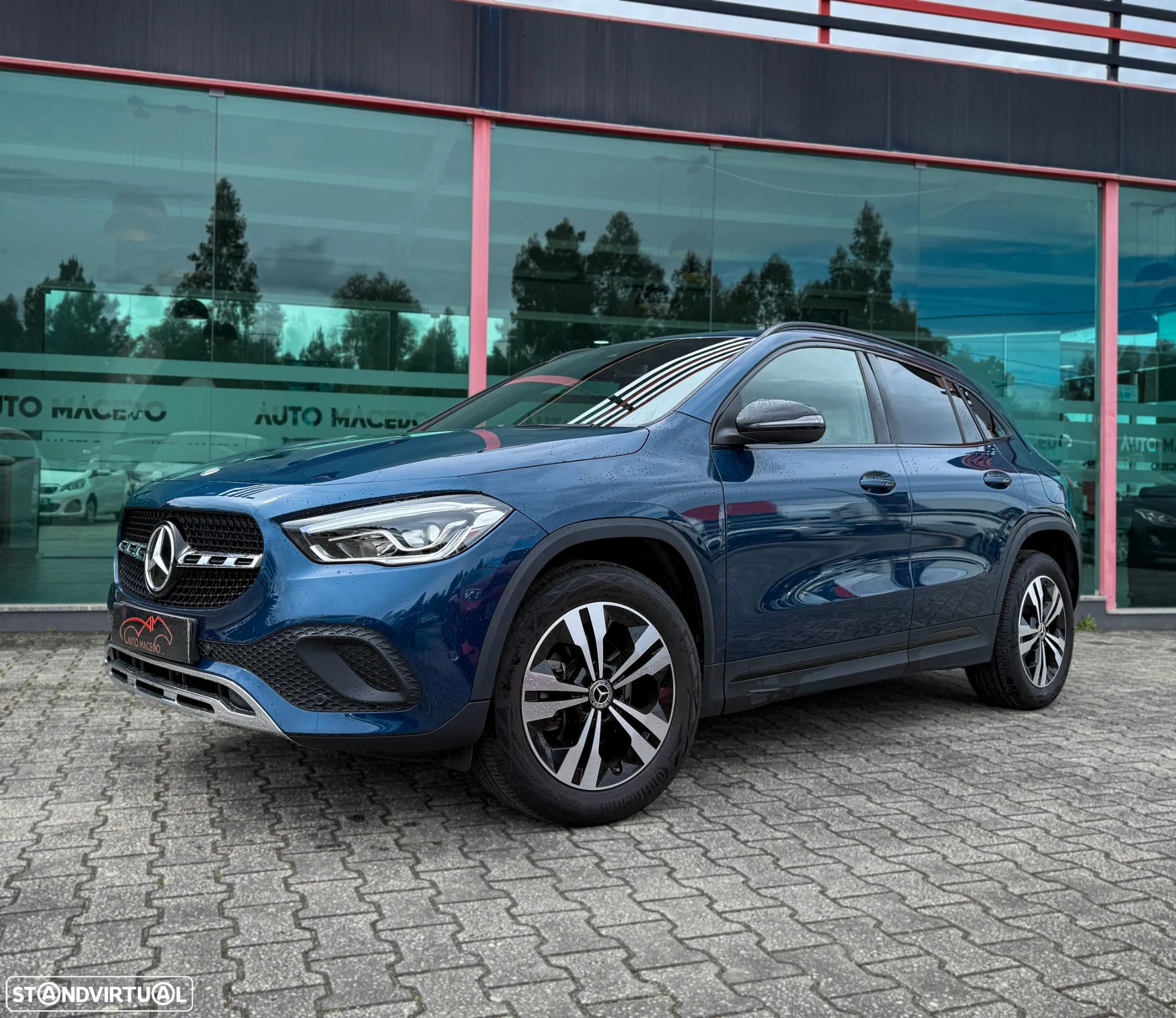 Mercedes-Benz GLA 180 7G-DCT Progressive - 1