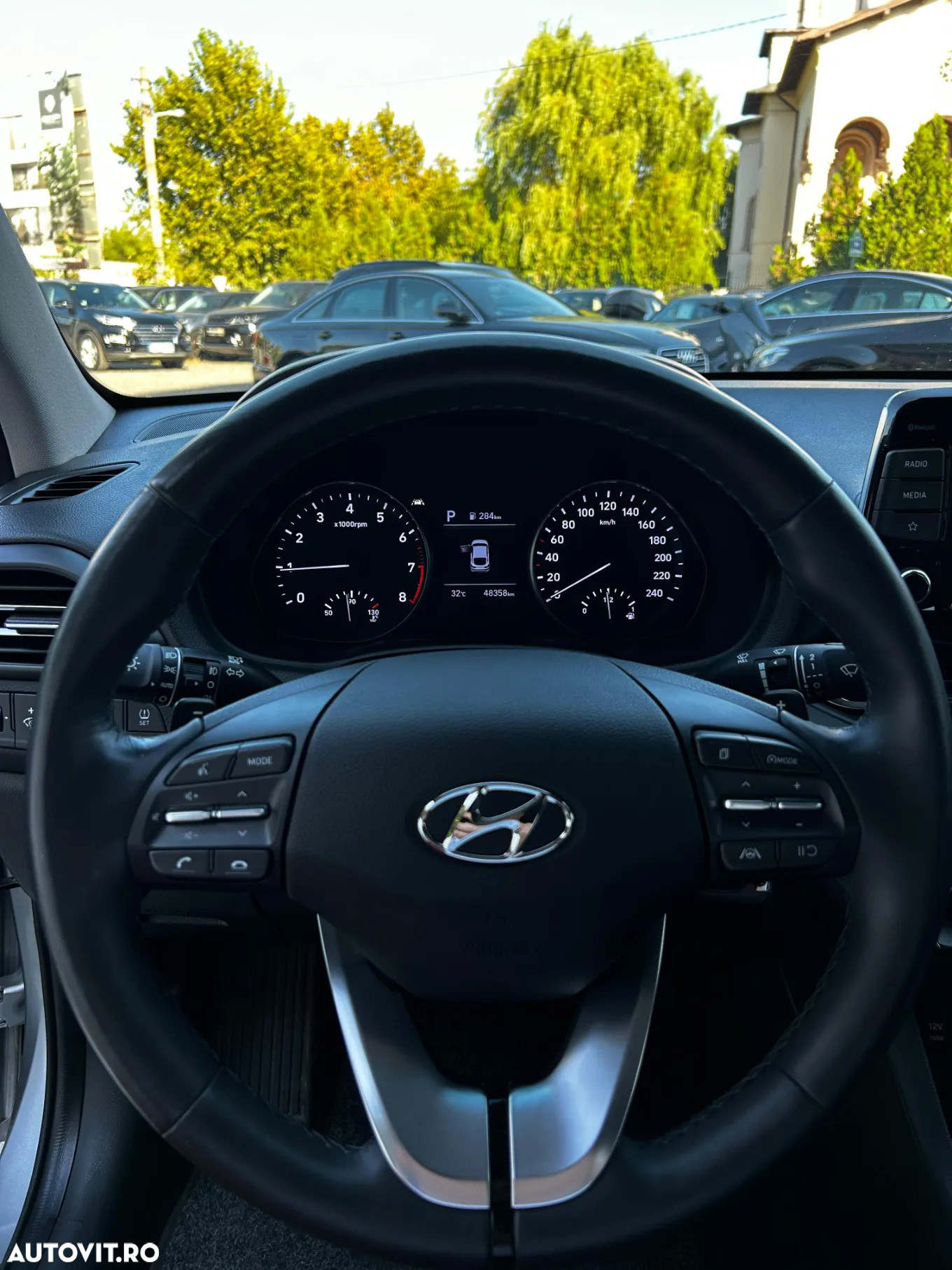 Hyundai i30 1.0 T-GDI DCT Connect & Go - 9