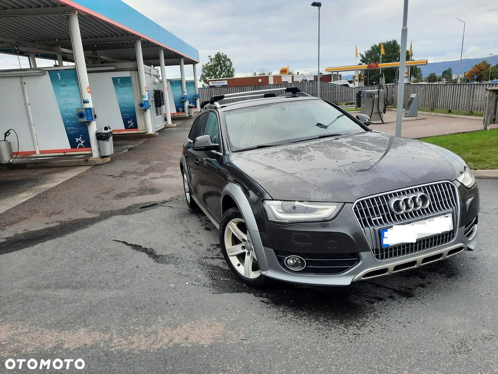 Audi A4 Allroad 2.0 TDI Quattro S tronic - 1