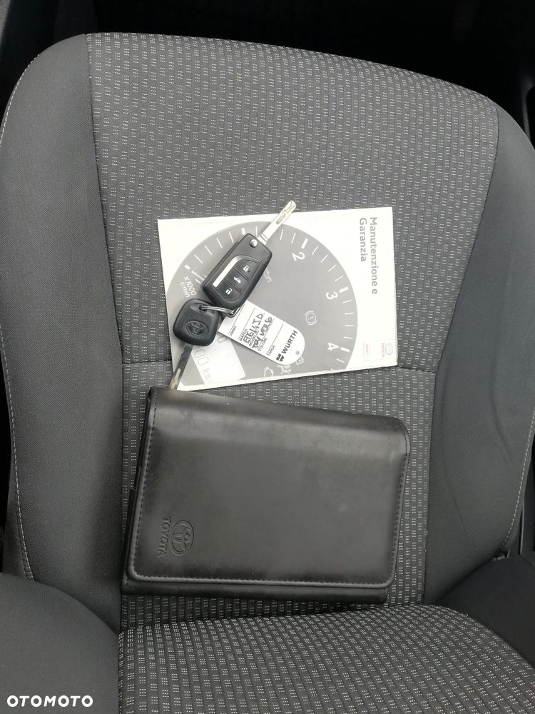 Toyota Verso - 16
