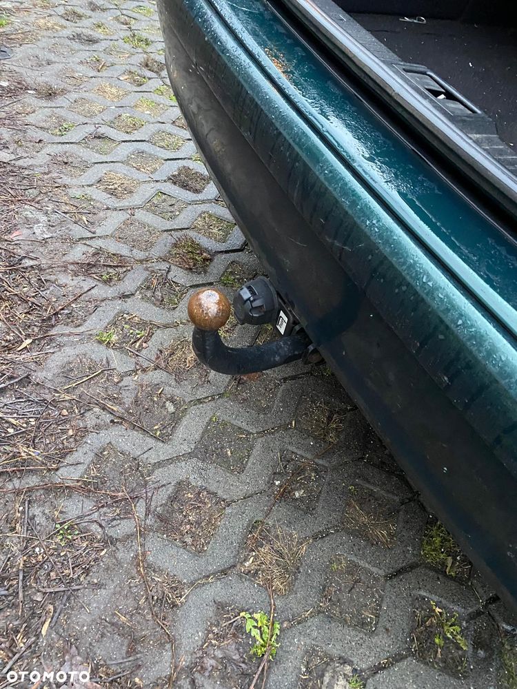 Mercedes-Benz Klasa E 220 CDI Classic - 13