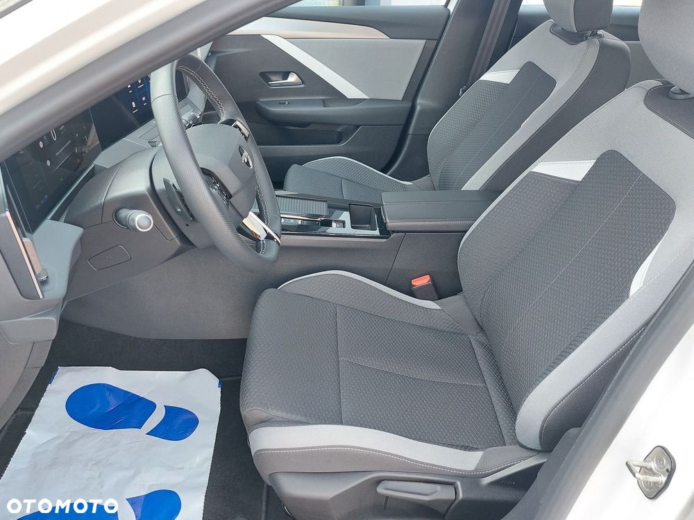 Opel Astra - 8