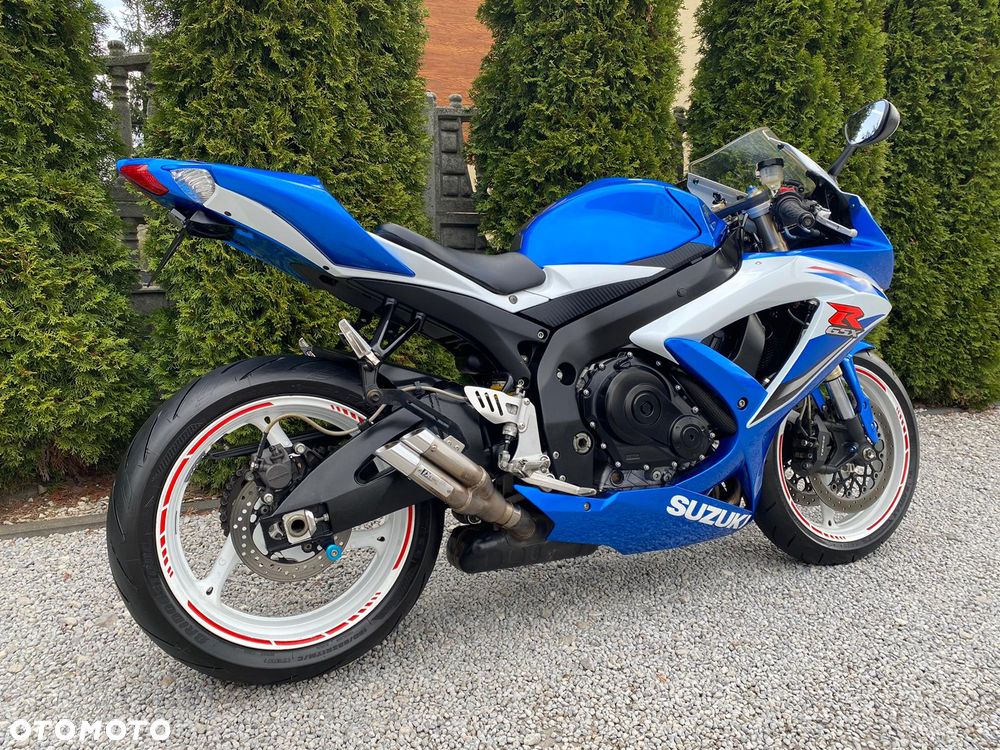 Suzuki GSX-R - 34