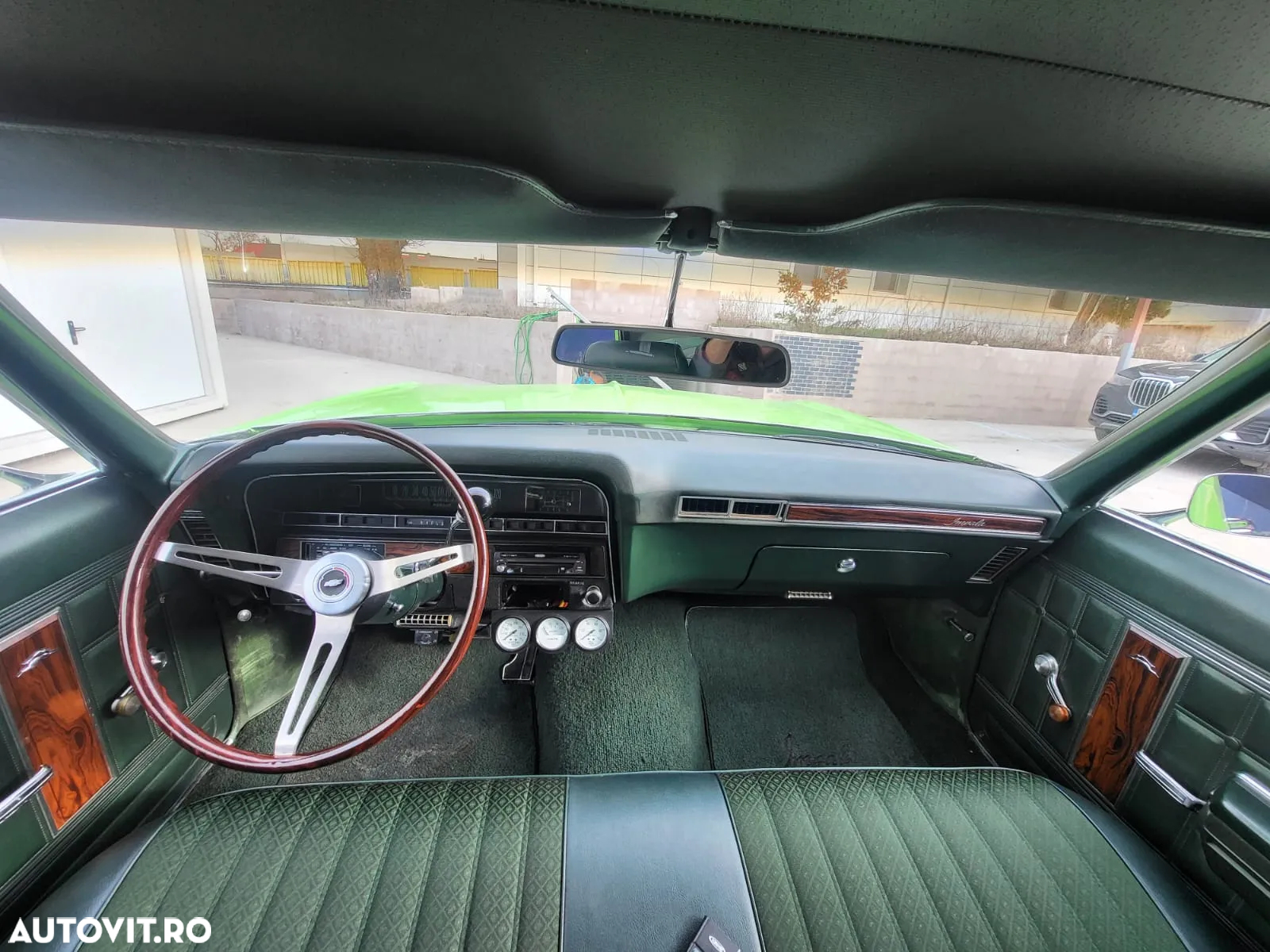 Chevrolet Impala - 21