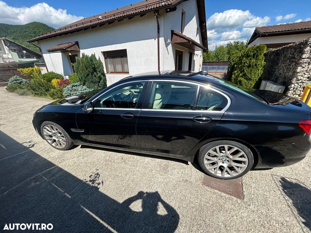 BMW Seria 7 740d xDrive - 6