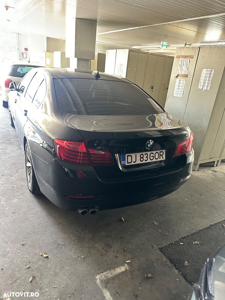 BMW Seria 5 520d xDrive Touring Aut. Luxury Line - 8