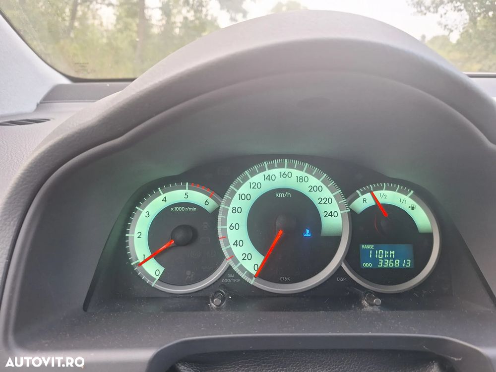 Toyota Corolla Verso - 9