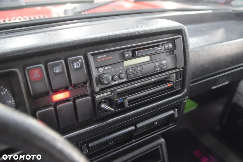 Volkswagen Golf 1.3 - 13